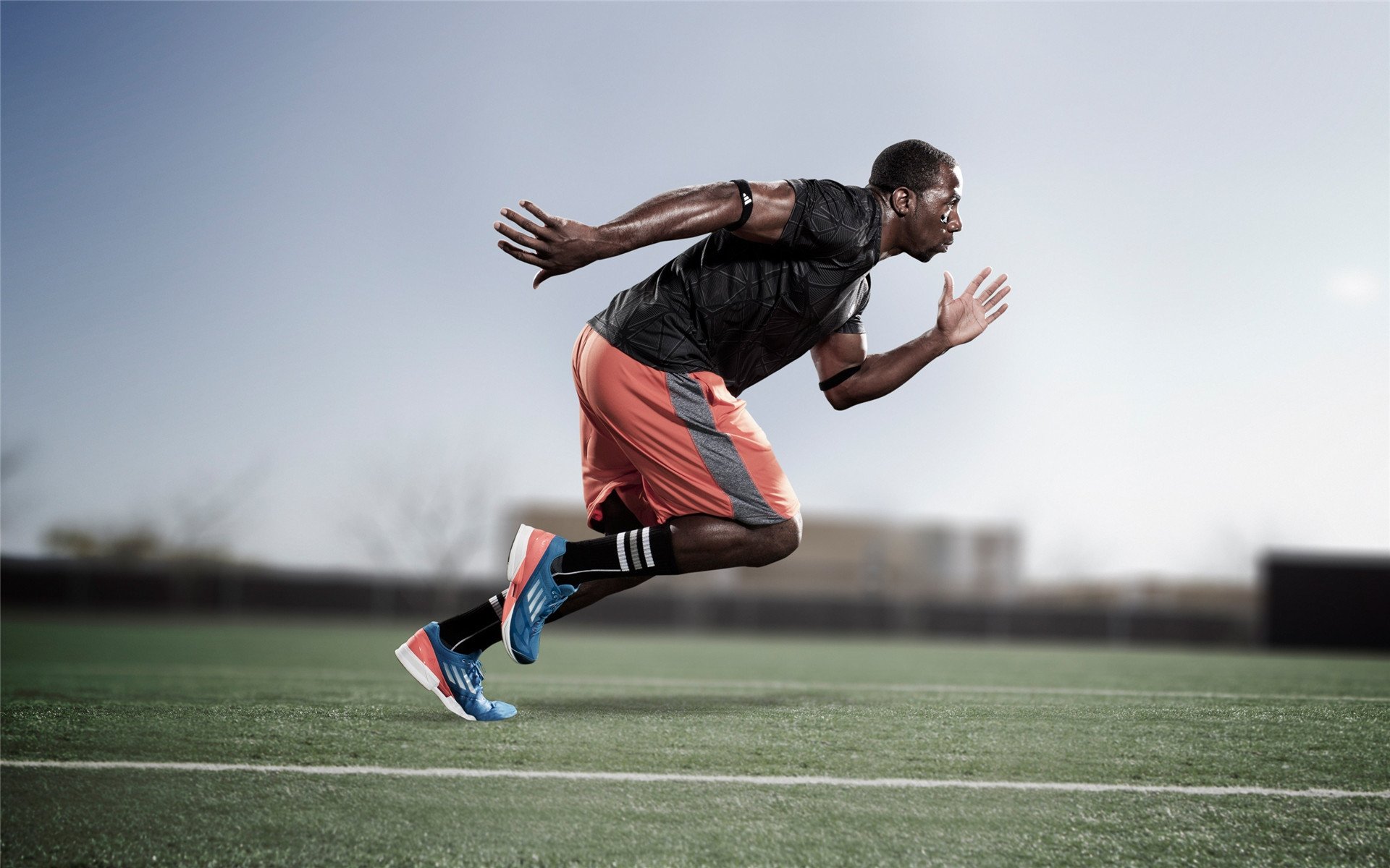 九游网-桑普多利亚主场战胜AC米兰，莫林尼奥进球得分