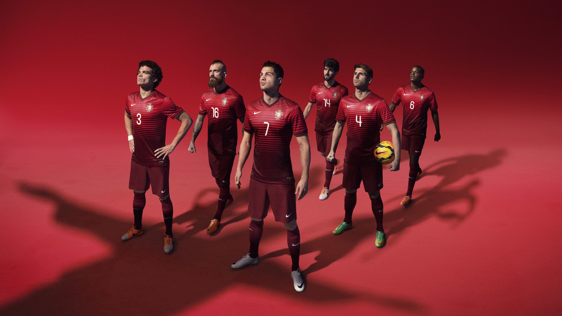 诺丁汉森林是否应增加中场拦截型球员,诺丁汉森林换帅